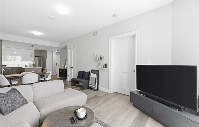 1 bed, 1.5 baths, 926 sqft, $3,975, Unit 309