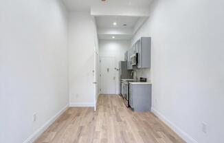 231 E 60 ST