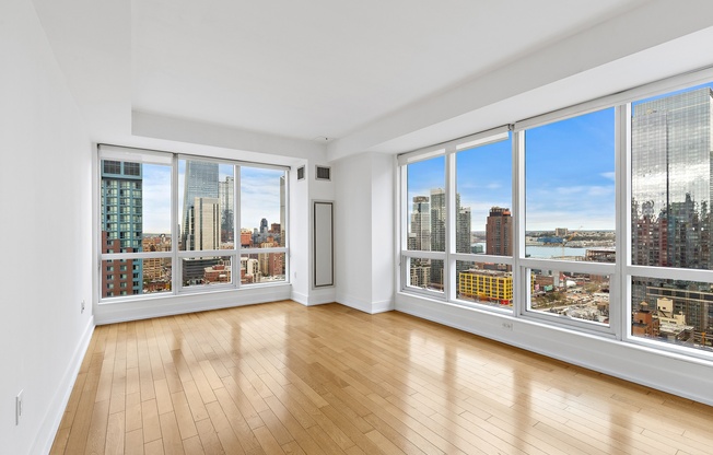2 beds, 2 baths, 957 sqft, $6,800, Unit 27-L