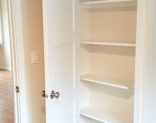 1 bed, 1 bath, 560 sqft, $1,650, Unit 103
