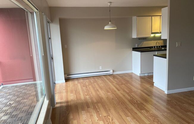 1 bed, 1 bath, 646 sqft, $1,415, Unit 103