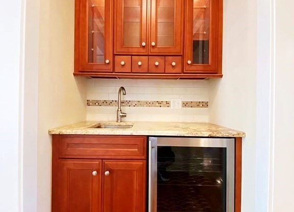 67 Oak St Unit 67