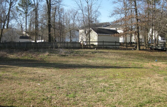 Beautiful Colonial Two-Story House in Chester – 4 bed/2.5 bath