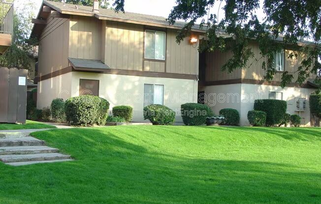 2 beds, 1 bath, 877 sqft, $1,150, Unit 263