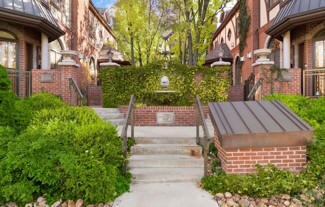 Cherry Creek Townhome - 3 Bed, 3 Bath, 2 Car Attached Garage