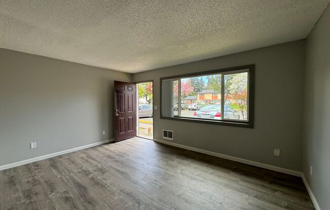 Raintree Apartments