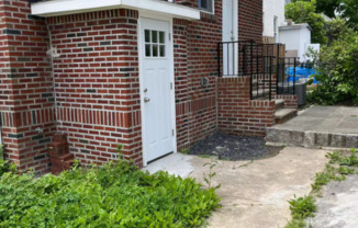 167 ROCHELLE ST