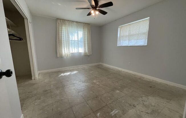 3 beds, 2 baths, $2,800