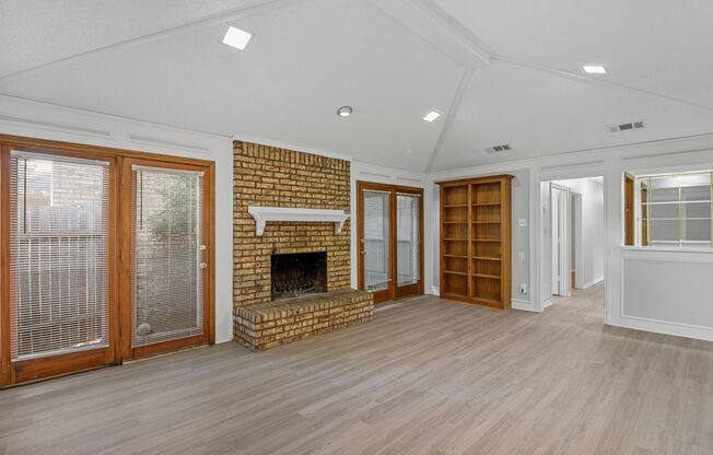 4015 Saint Christopher Lane