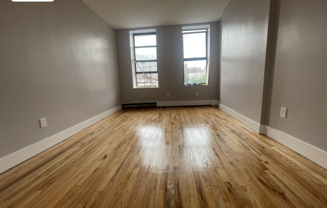 1 bed, 1 bath, $3,095, Unit 4E