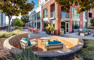 Outdoor Seating at Centerra, California