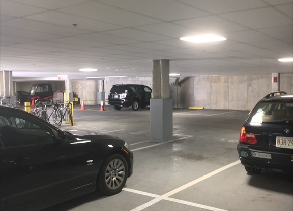 1 bed, 1 bath, 693 sqft, $2,900, Unit 318