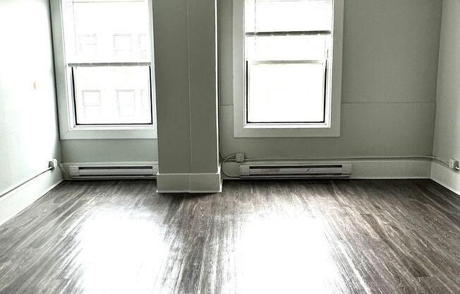 1 bed, 1 bath, 435 sqft, $1,675, Unit 820