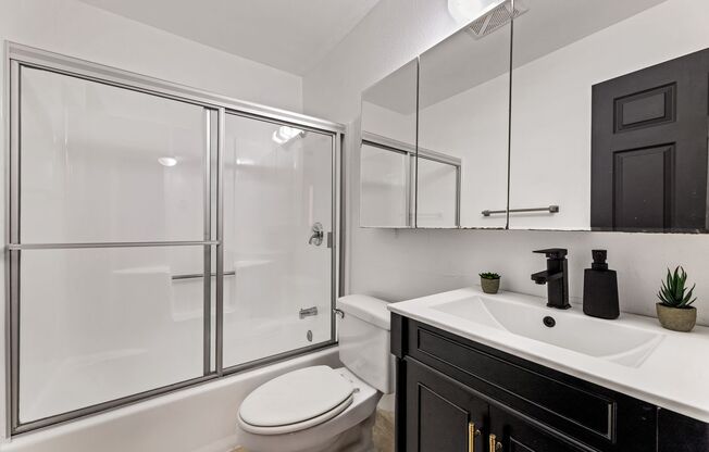 1823 Pelham 6