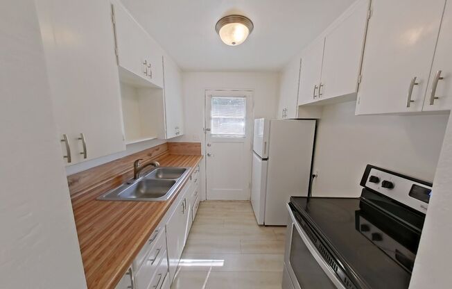 325 West 12th Ave