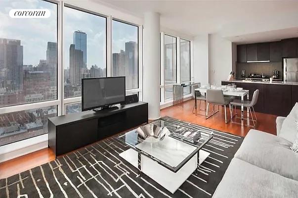 Studio, 1 bath, 797 sqft, $5,500, Unit 16C