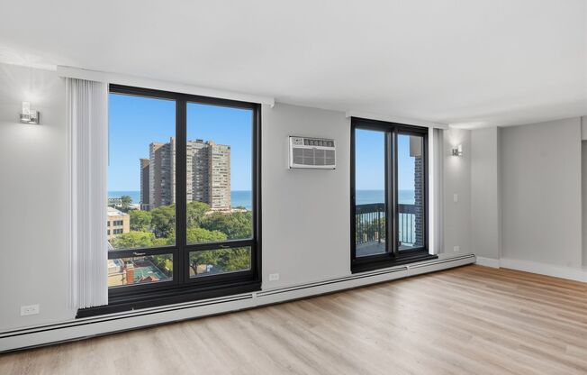 3 beds, 1.5 baths, $3,500, Unit 10C