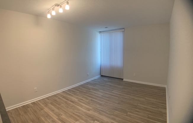 1 bed, 1 bath, 550 sqft, $980, Unit 105B