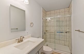 1 bed, 1 bath, $1,400