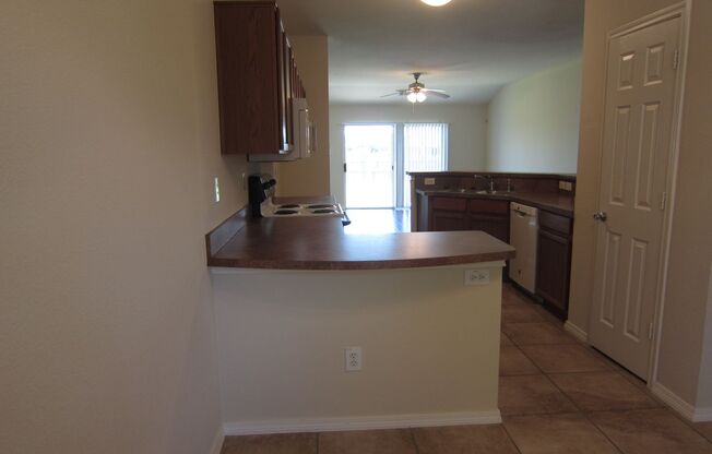$1995 / 3br – 1648 ft2 - 3/2/2 w/Office ready to move in Brookville Estates (Forney)