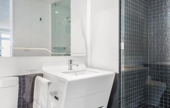 Studio, 1 bath, 375 sqft, $3,800, Unit 25C