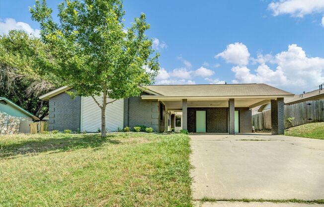 505 Old West Dr, Unit #B Round Rock, TX 78681
