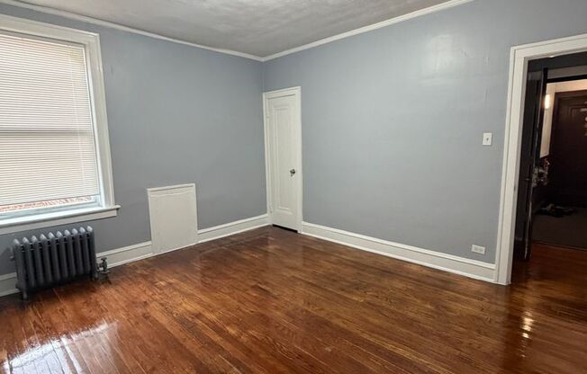 8228 S Maryland