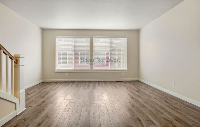 3 beds, 3.5 baths, $2,695