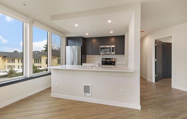 2 beds, 2 baths, 886 sqft, $3,545, Unit 401