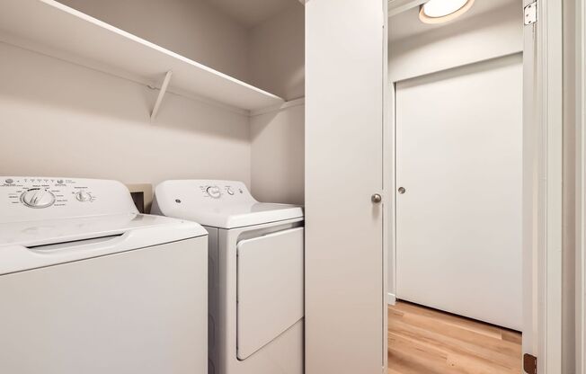 1 bed, 1 bath, 800 sqft, $2,095, Unit Unit B101