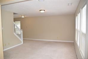 3 beds, 2.5 baths, $1,750