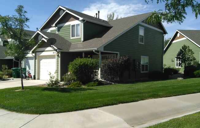 Nice 2 Story Townhome with Attached Garage in N.E. Ft. Collins