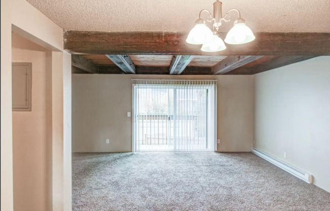1 bed, 1 bath, 750 sqft, $1,515, Unit C303