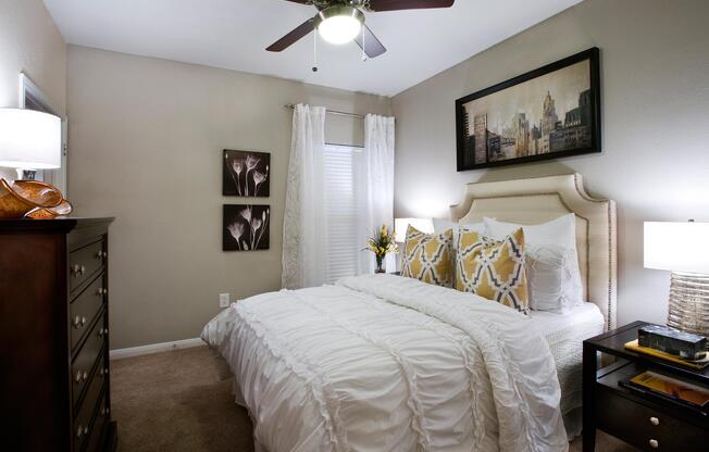 2 beds, 2 baths, 1,106 sqft, $1,375
