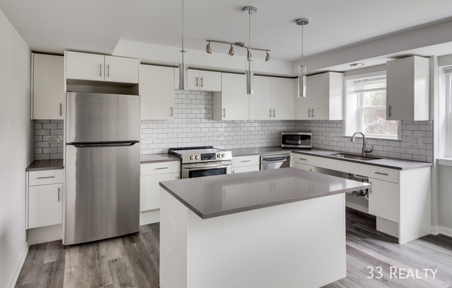 531 N RDG