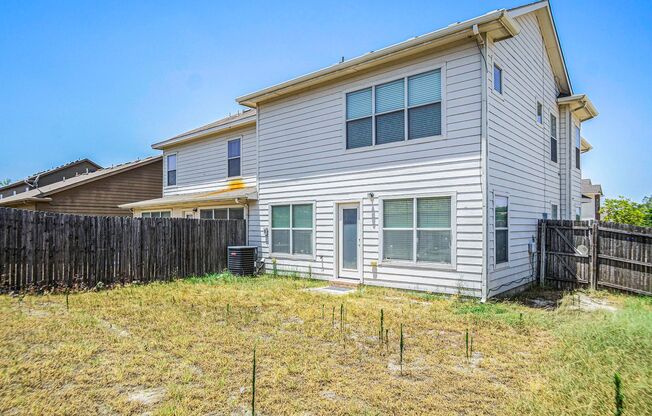 3 beds, 2.5 baths, $1,950