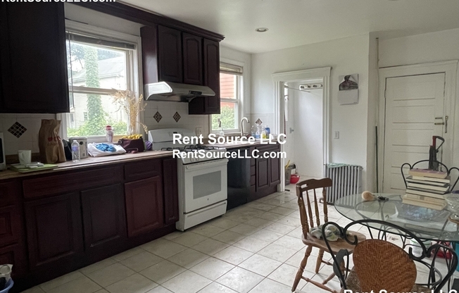 2 beds, 1 bath, 983 sqft, $2,500, Unit 1