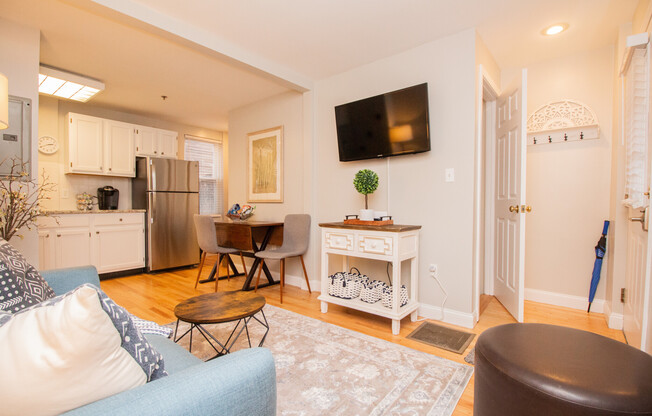 23 JAY ST