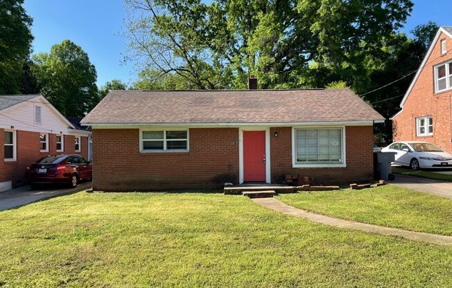 Adorable 3 bedroom 2 bath Ranch style home . Located off beaties Ford Rd