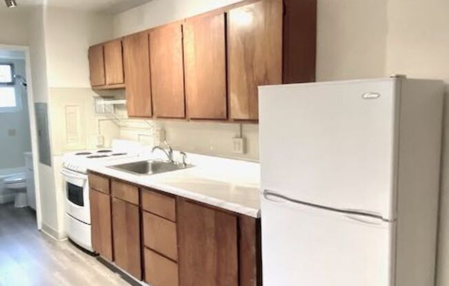 1 bed, 1 bath, 600 sqft, $1,550, Unit 201