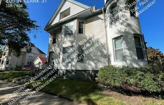 206 W CLARK ST