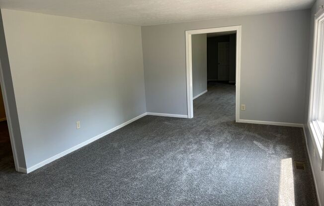 Charming 3-Bedroom Ranch Home in Comstock Park