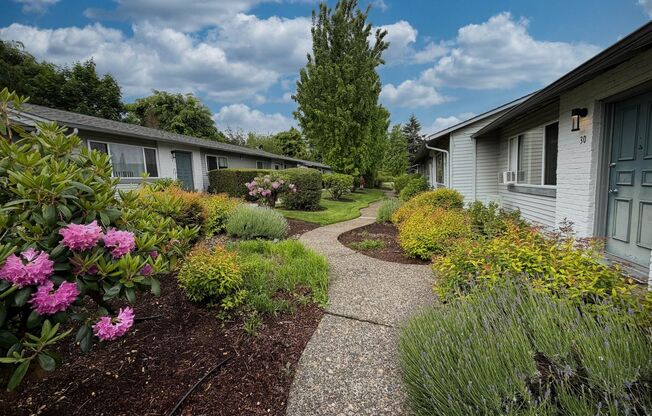 Pleasant Square Apartments