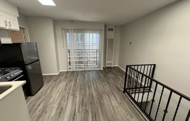 2 beds, 2 baths, 390 sqft, $2,898, Unit 208