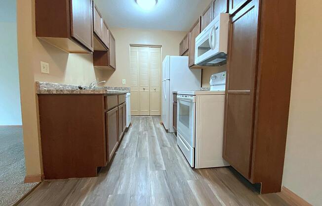 2 beds, 1.5 baths, 1,036 sqft, $1,485