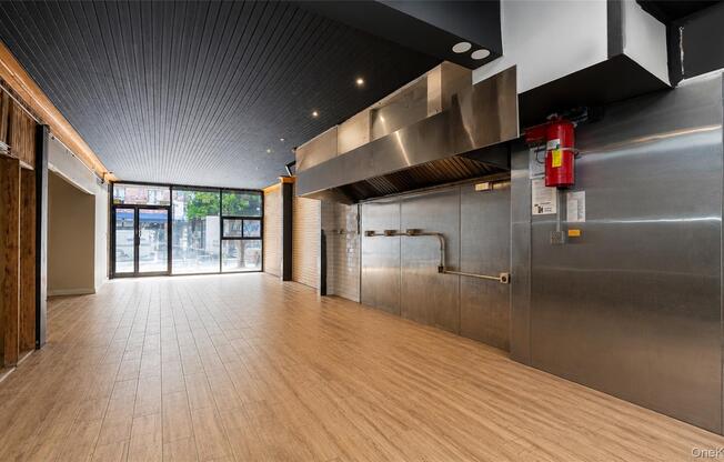 1077 BROADWAY