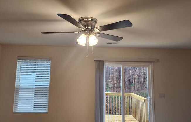 Beautiful townhome in the heart of Newton!