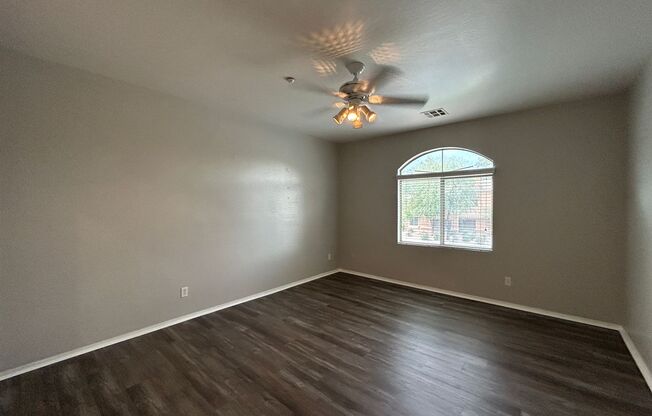 955 E Knox Rd #254, Chandler, AZ