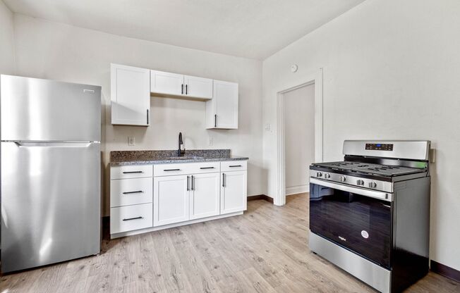 GREAT TWO BEDROOM IN SOUTH SIDE SLOPES!