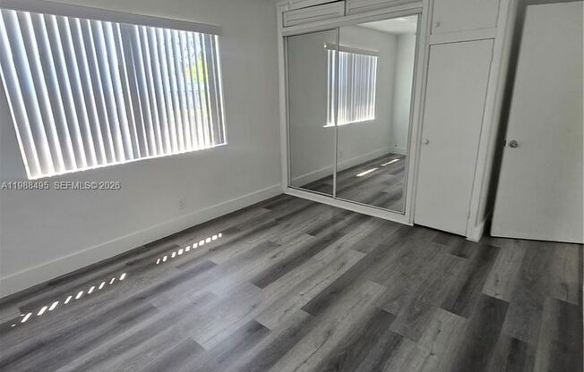 6421 ALLEN ST HOLLYWOOD, FL 33024